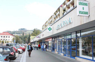 Lekarna_Vsacan_940x475